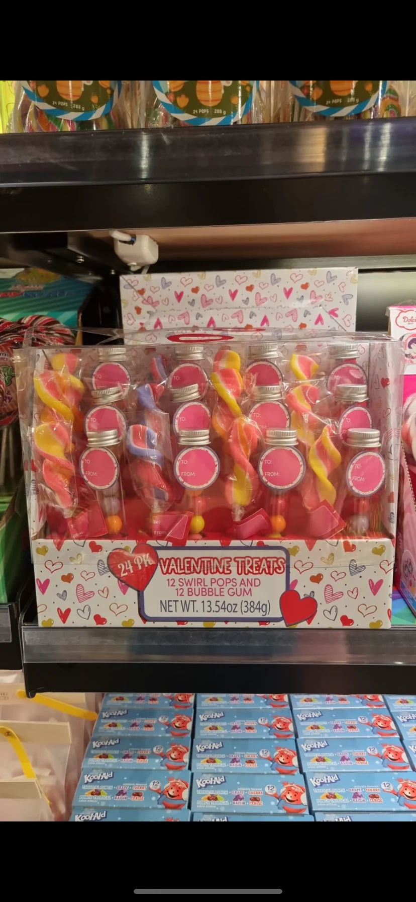 Tom's Sweets Valentine swirl pops bubble gumball