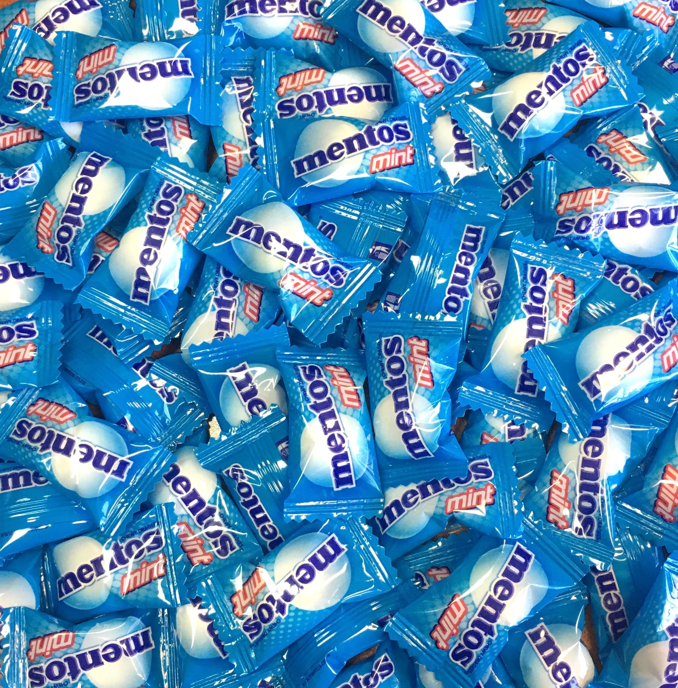 Mentos Mint 200pcs 540g - Image 2